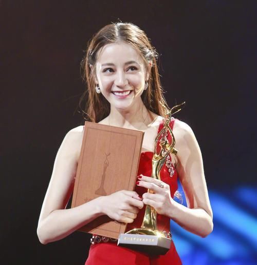  看好|金鹰节投票即将开启，肖战王一博有望角逐最佳男主，热巴人气高