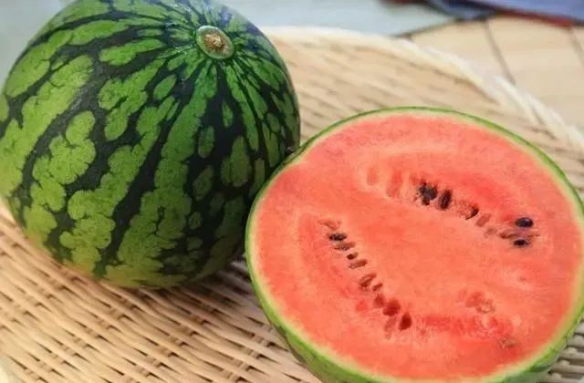  完别|三伏天，西瓜没吃完别放冰箱！