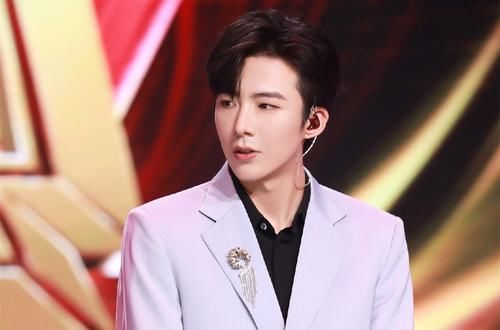  鼓励|被赵丽颖问代表作，刘宇宁的回答充满不自信，黄晓明忙解围