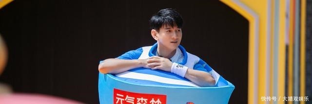  艺人|吴奇隆录制节目“偷袭”杨洋，被保安一招按倒，求心理阴影面积