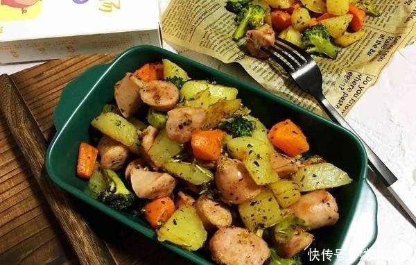  头发|女人常吃这种“碱性食物”不但嘴巴不臭，头发乌黑，连皮肤也变嫩