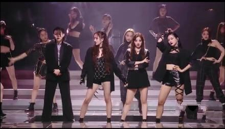  眼神|狂野张含韵获SOLO冠军，一改往日清纯形象，眼神犀利冠军实至名归