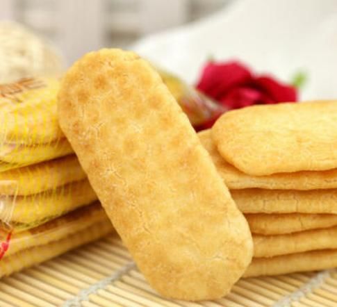 零食|“经久不衰”的5种零食,到现在仍然畅销,好多人从小吃到大