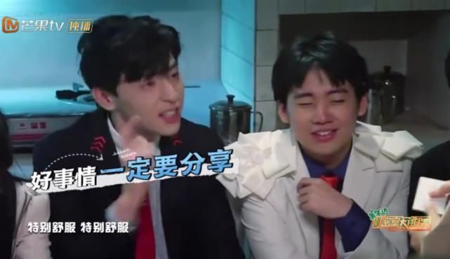  想见|《密室大逃脱》变鬼屋，还上演《想见你》剧情，杨幂被邓伦拖了一米远！