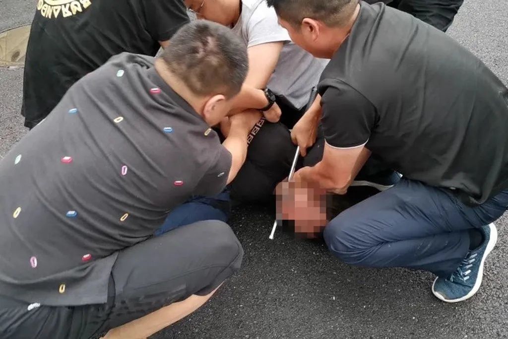  嫌疑人|猪圈里发现无名女尸，经查为南京某大学学生，警方追凶17年终将嫌疑人抓获