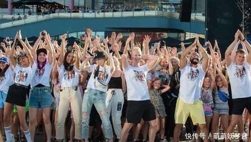  立陶宛|立陶宛首都举行大型抖音海外版视频拍摄活动