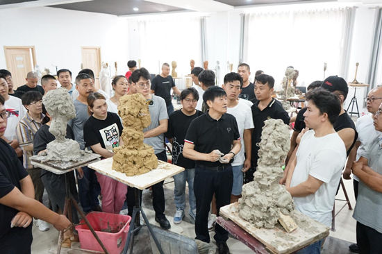 河北省第四届第七期雕塑创作高级研修班开课