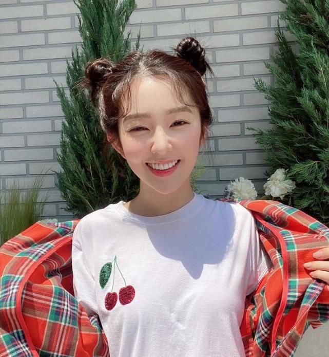 胎毛刘海|你是什么脸型就剪什么刘海，这5款刘海太显脸小了，堪比换头！