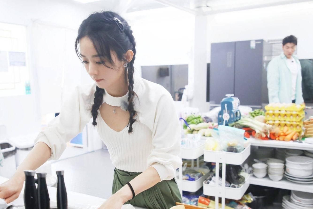  赵丽颖工作|《中餐厅》的魔鬼剪辑，这次真的触了赵丽颖的逆鳞