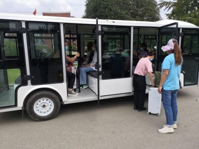 返校|橙子们，欢迎回家！