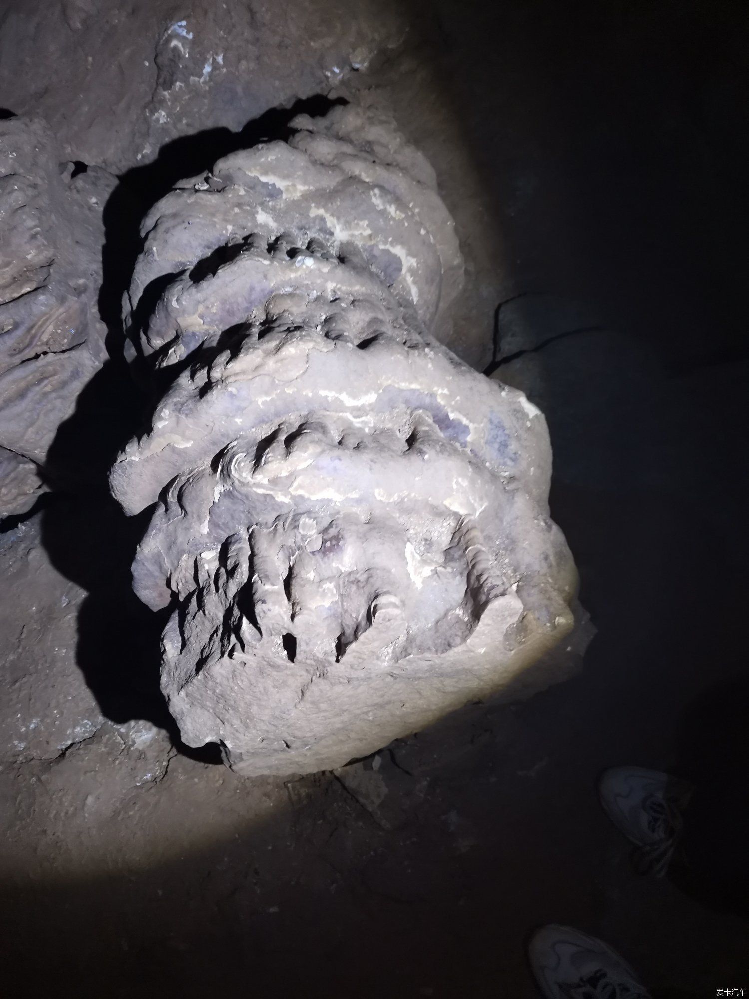  彩虹洞|【鹿卡带你去旅行】刺激的挑战自我