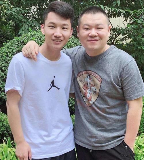 男人帮|严敏要回来了,没有了男人帮,他又弄了个国内最大男团录节目