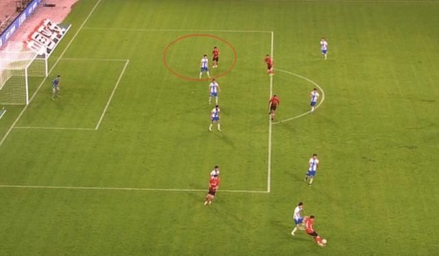 裁判|争议!中超裁判两次低级失误,国脚停球出底线不吹,好球破门判越位