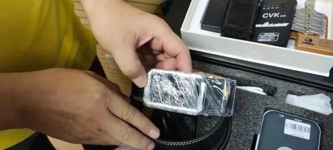 针孔摄像头|看完这些偷拍、直播工具，毛骨悚然