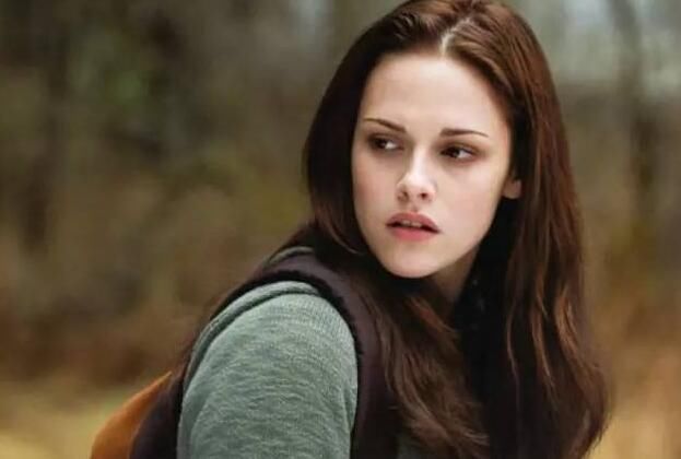  翻车|明星卖人设翻车有多严重？暮光女从热门女星沦为被人讨厌的演员