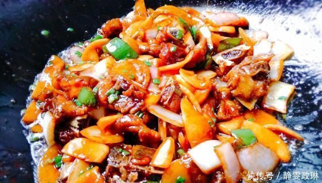  锅倒油烧热|7道超级下饭的家常菜，做法简单味道香，上桌让你多吃两碗饭