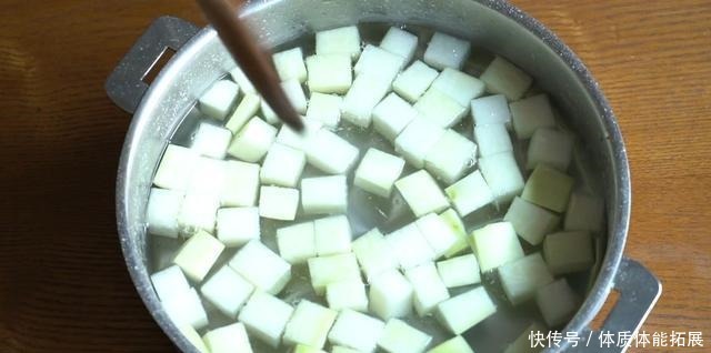 香辣|原来韩国人这样腌泡菜,香辣脆爽味道正宗,学会够用一辈子