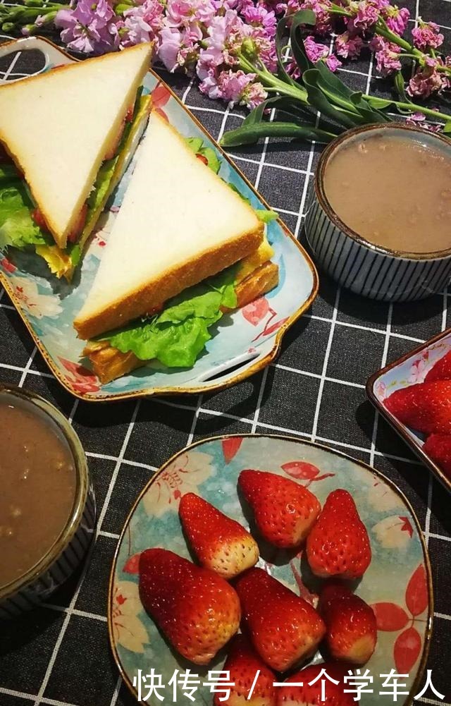 好处|春天吃草莓有啥好处5种花样做法,百搭早餐天天都想吃