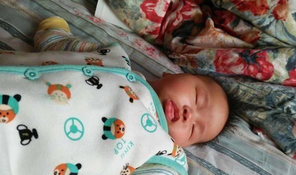 记得|谨记：三伏天记得给娃盖好2部位，天热也得坚持，别让娃小病不断