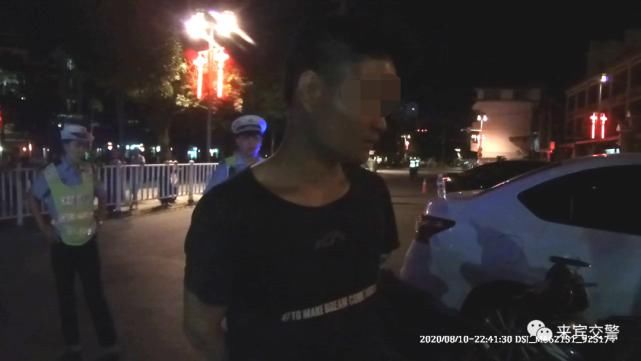  乘客|交警：“你跑啥？”乘客：“我见他跑我也跑……”