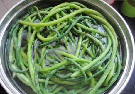 味道|再不吃就要过季的蔬菜，营养高味道佳，一次买5斤，做包子特香