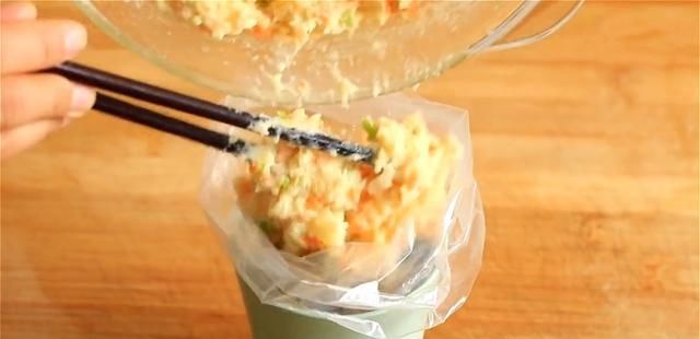 薯条|入秋后，红薯南瓜放一边，多吃土豆，加一个鸡蛋，比薯条好吃