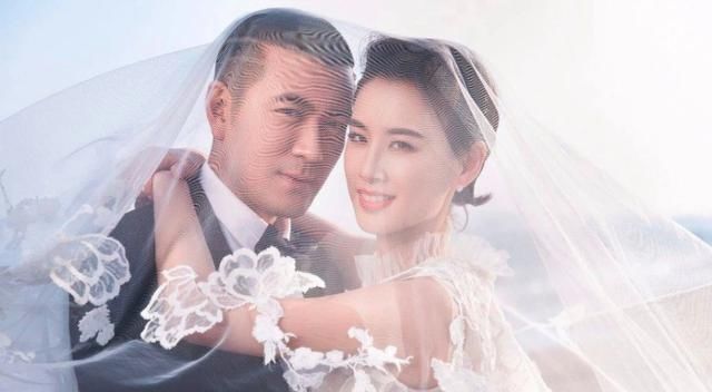  伊能静|《浪姐》中黄圣依再遭质疑，只因边哭边手插口袋，真的太难了