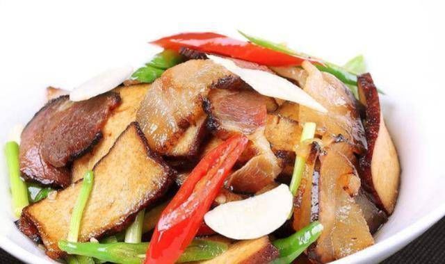  猪脚|美食推荐豆干炒腊肉、酸汤猪脚锅、西红柿烧豆腐