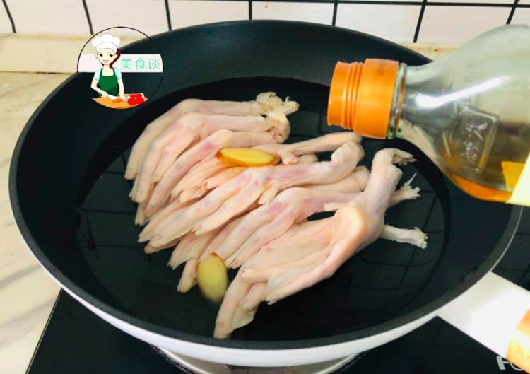  凉拌|入秋后，少吃猪肉多吃它，比猪肉便宜，家家户户吃得起，凉拌最香