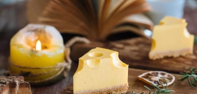  慕斯|这一块像奶酪的居然是慕斯! 最适合夏日的甜品, 烘焙新手就能做!