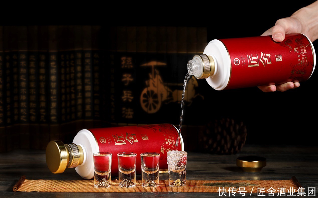 工匠|一瓶酱香型白酒的好坏,最关键的还不是工艺,而是懂工艺的工匠们