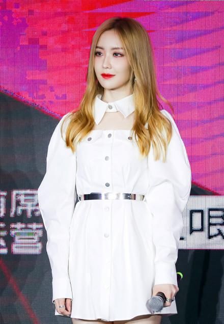  用力|硬糖少女团专发布会，陈卓璇用力过猛未必达到优质，希林娜依高确认担任队长