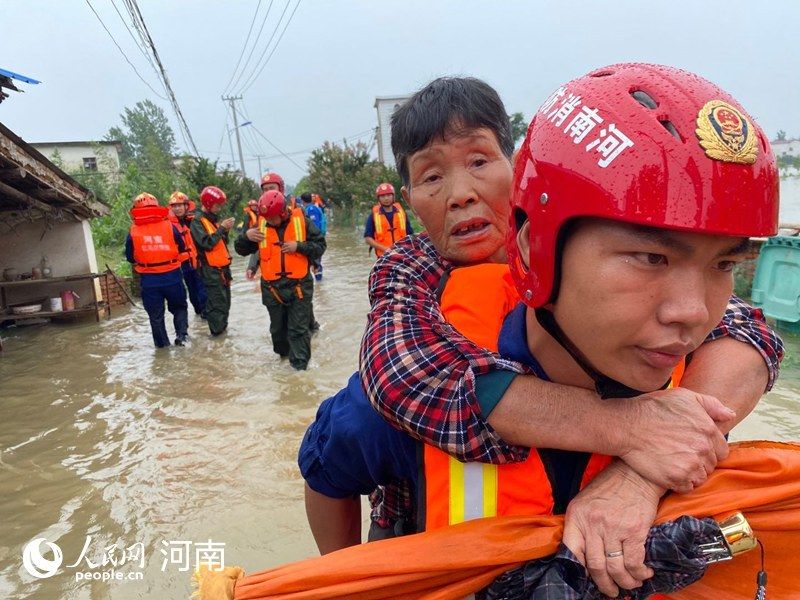 人员|人民至上！河南消防营救疏散被困人员675人