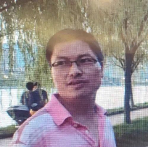  破损|破损窨井盖，哪个单位的？隐患很大，赶紧来处理！