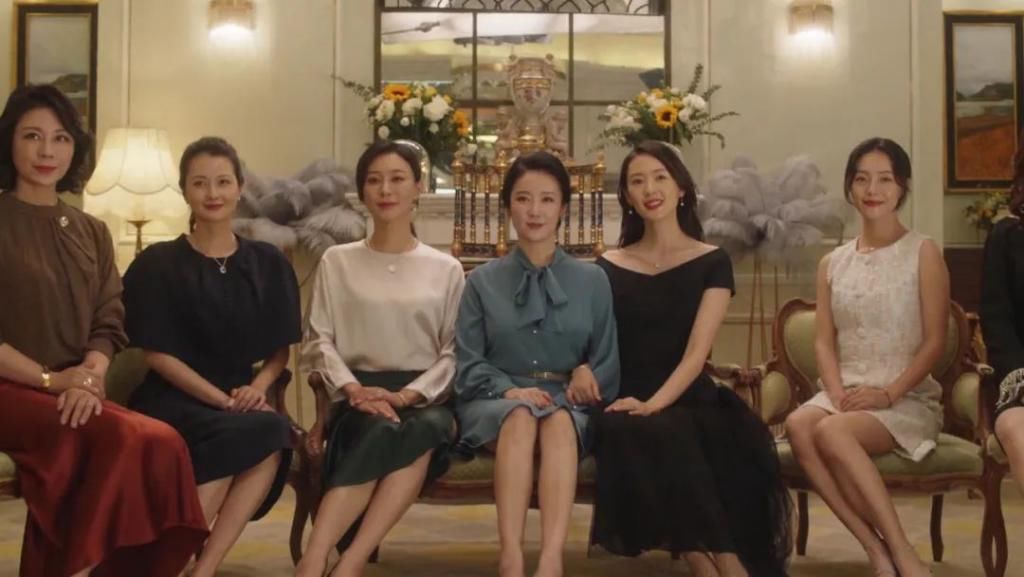 真实|8W酒店套房、百万爱马仕,《三十而已》贵妇圈就是真实的富人缩影!