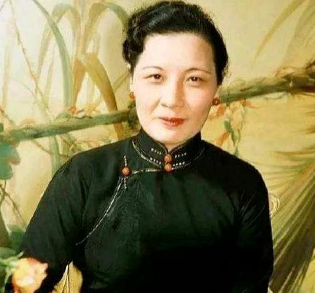 美国|丈夫去世后,宋美龄在美国靠什么维持生活?