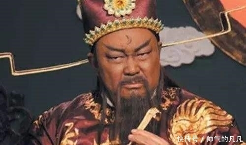 划分标准|“六亲不认”指的是哪“六亲”?