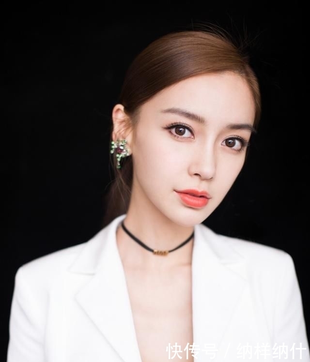 裤子|Baby带火了一种穿法叫“里面裤子,外面裙子”,高级感十足