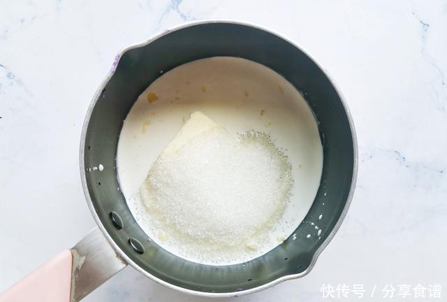  奶油味|焦糖摩卡蛋糕，经典又有层次！吃过以后，再也不吃水果奶油味