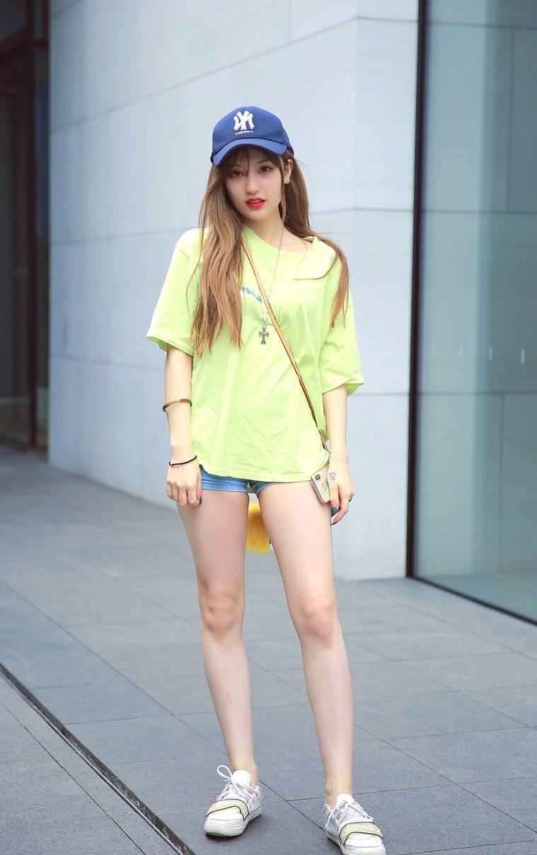 时尚|穿短裤出门是今夏的时尚趋势,易穿且时尚,你觉得谁比较耐看?