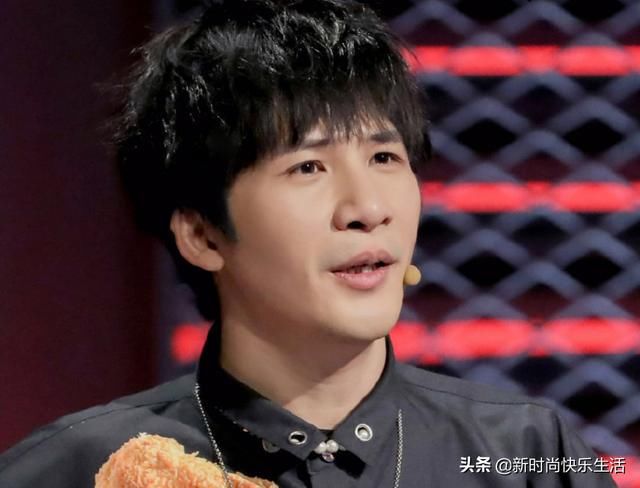  不端|脱口秀大会，第三季第六期质量高，大张伟不端着，呼兰没爆点