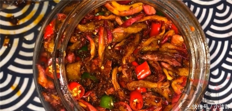 制作|腌萝卜干,是先晒干还是先腌制?顺序弄反,难怪不入味、脆爽