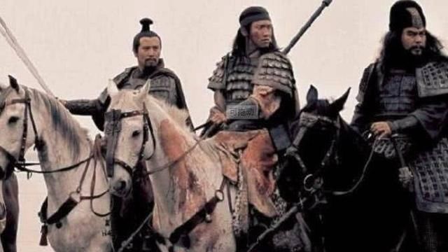  战场|赵云长坂坡七进七出，为何战场上没得到重用，这就是刘备用人之道