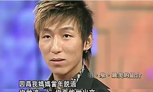 父亲|“一指禅女王”陨落记