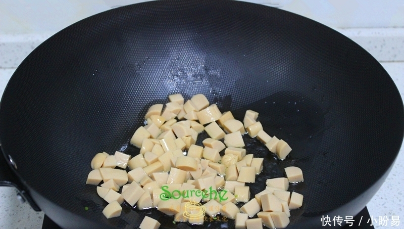 炒饭|儿子最爱吃的炒饭,只需3种食材5分钟出锅,粒粒分明,出奇美味