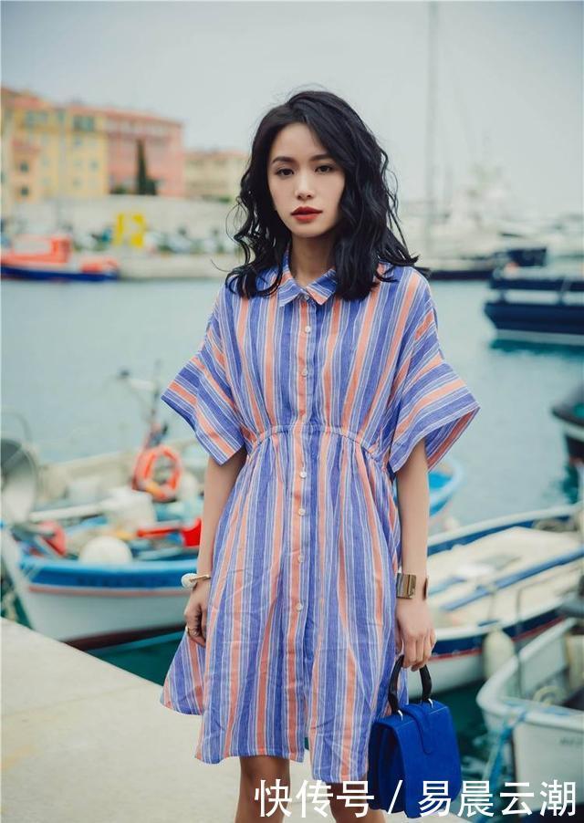 流行|短裙彻底失宠了!今年流行这样穿裙子,优雅减龄还特时尚