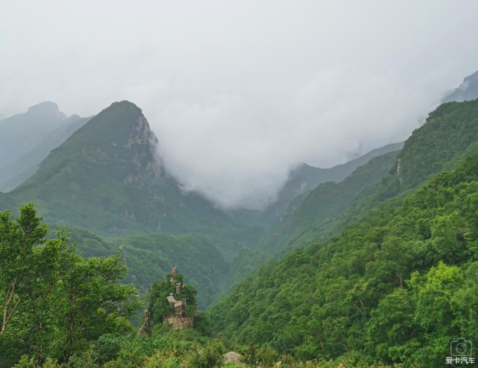  游览|游览祖国大好河山，徒步穿越北驼梁。