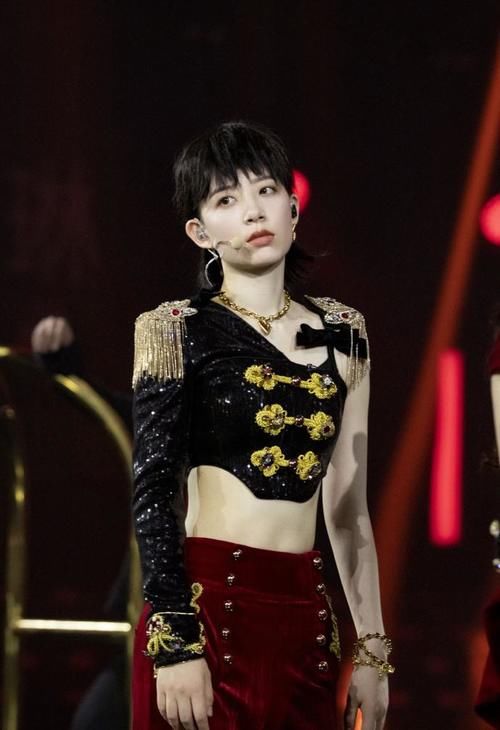  丹妮|《浪姐》最新排名：孟佳、万茜、李斯丹妮居前三，伊能静垫底