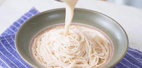 香绝|早餐别只喝豆浆了！这新吃法香绝了，简单又省心