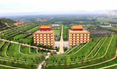 房地产|福成创始人:从“香油大王”到“李半城”的发迹史